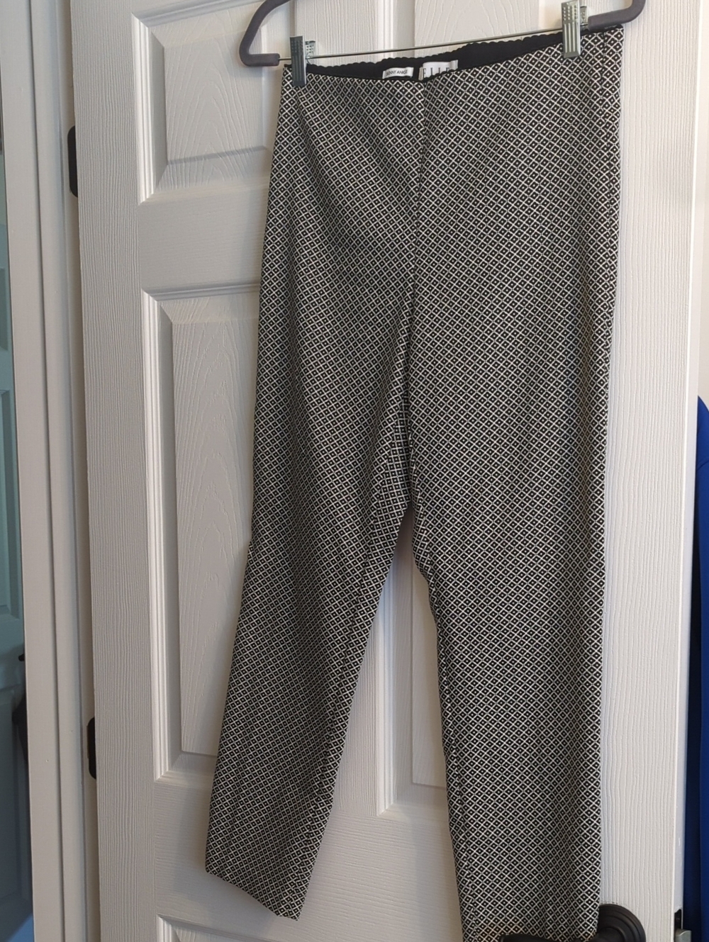 Elle Black and White Geometric Skinny Ankle Trousers